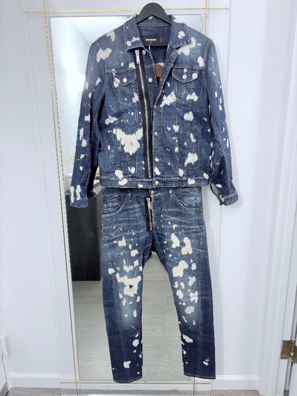 Dsquared2 Denim Jacket and matching paint-splattered jeans set